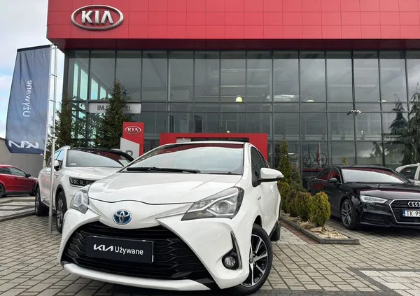 samochody osobowe Toyota Yaris cena 58900 przebieg: 79058, rok produkcji 2018 z Wołczyn